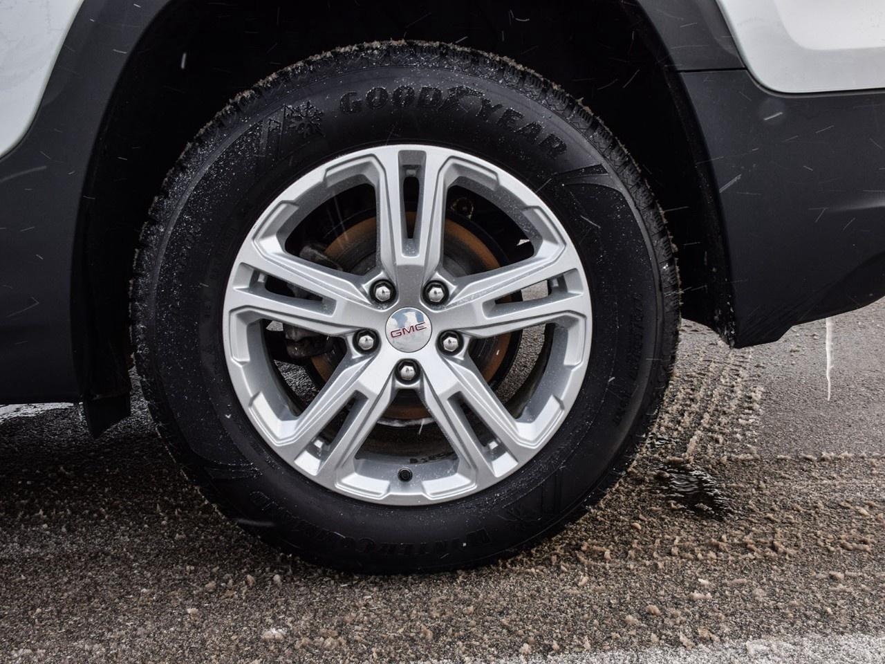 2022 GMC Terrain AWD SLE Photo