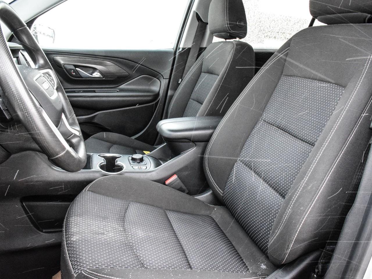 2022 GMC Terrain AWD SLE Photo