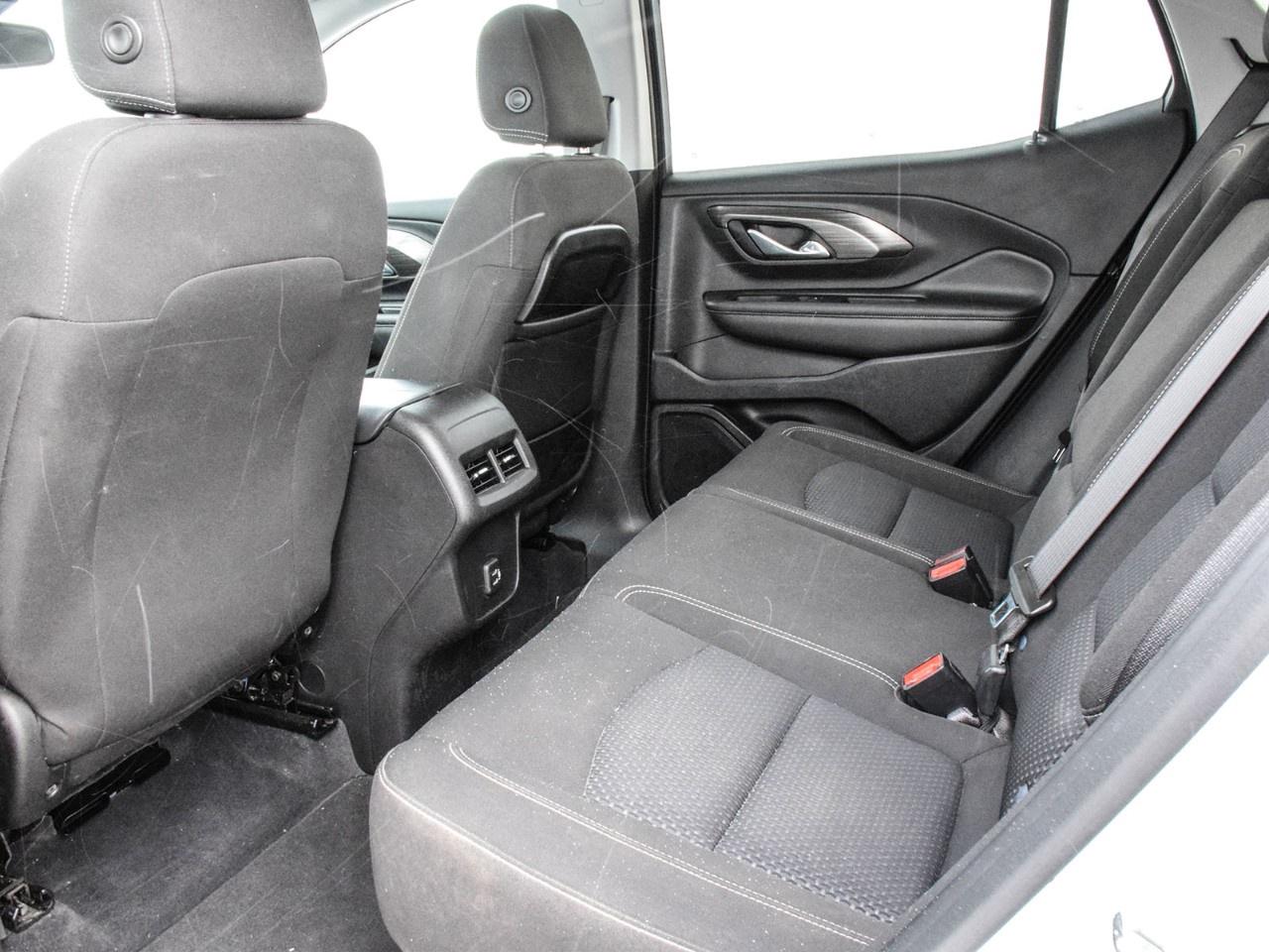 2022 GMC Terrain AWD SLE Photo