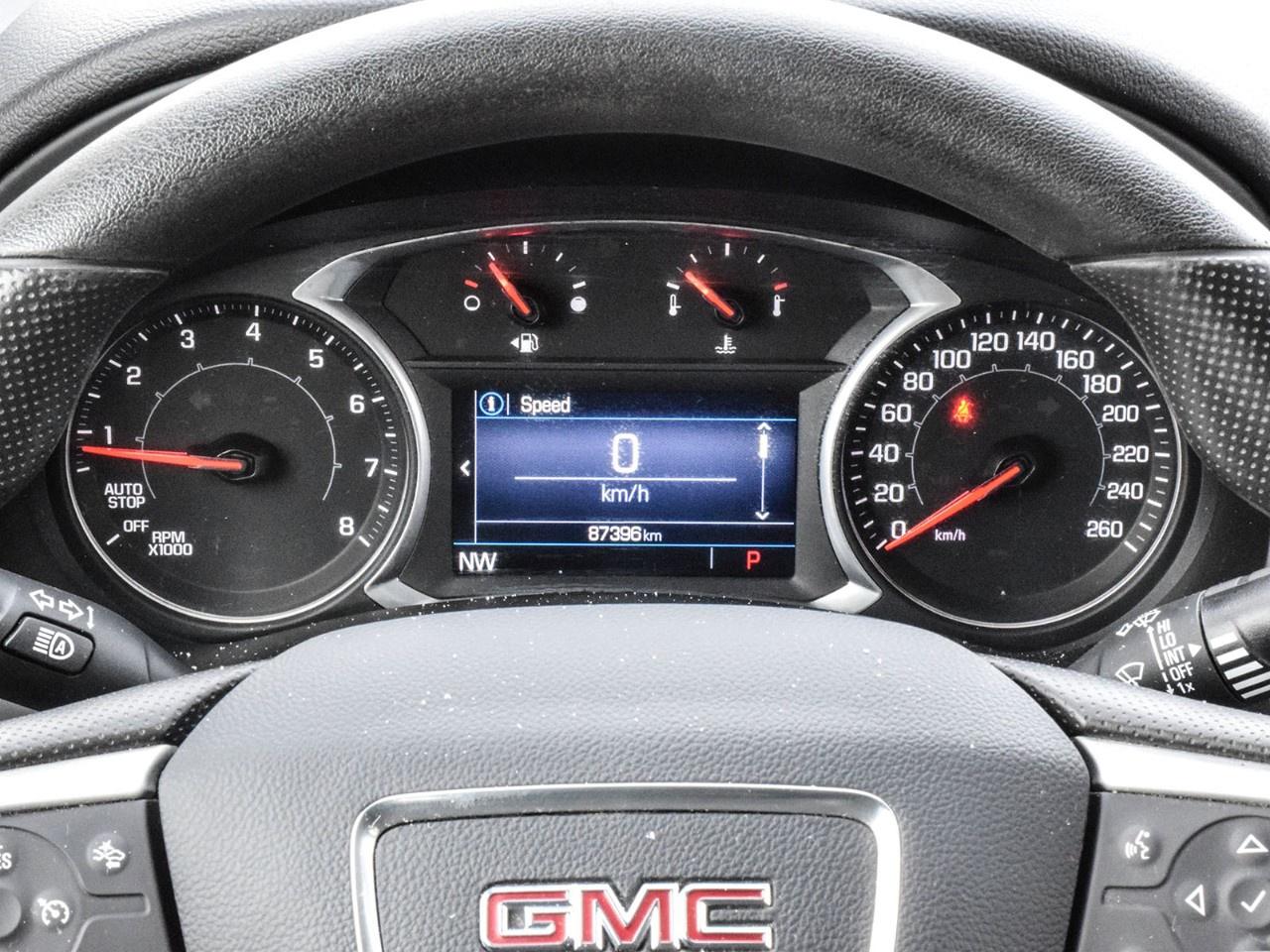 2022 GMC Terrain AWD SLE Photo