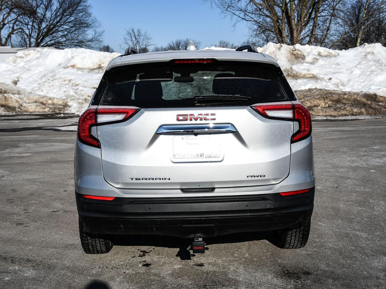 2022 GMC Terrain AWD SLE Photo