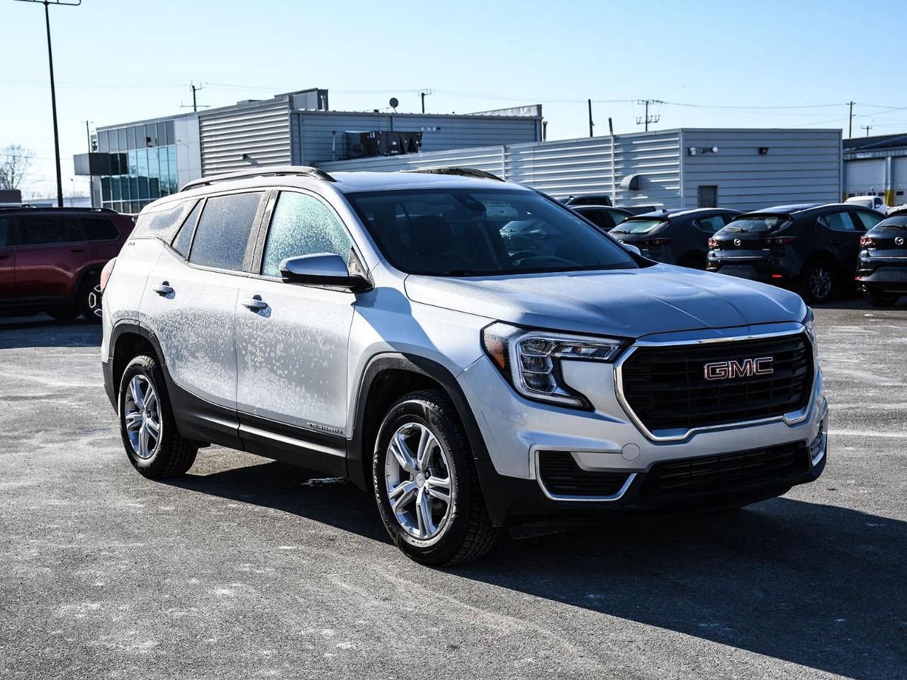 2022 GMC Terrain AWD SLE Photo4