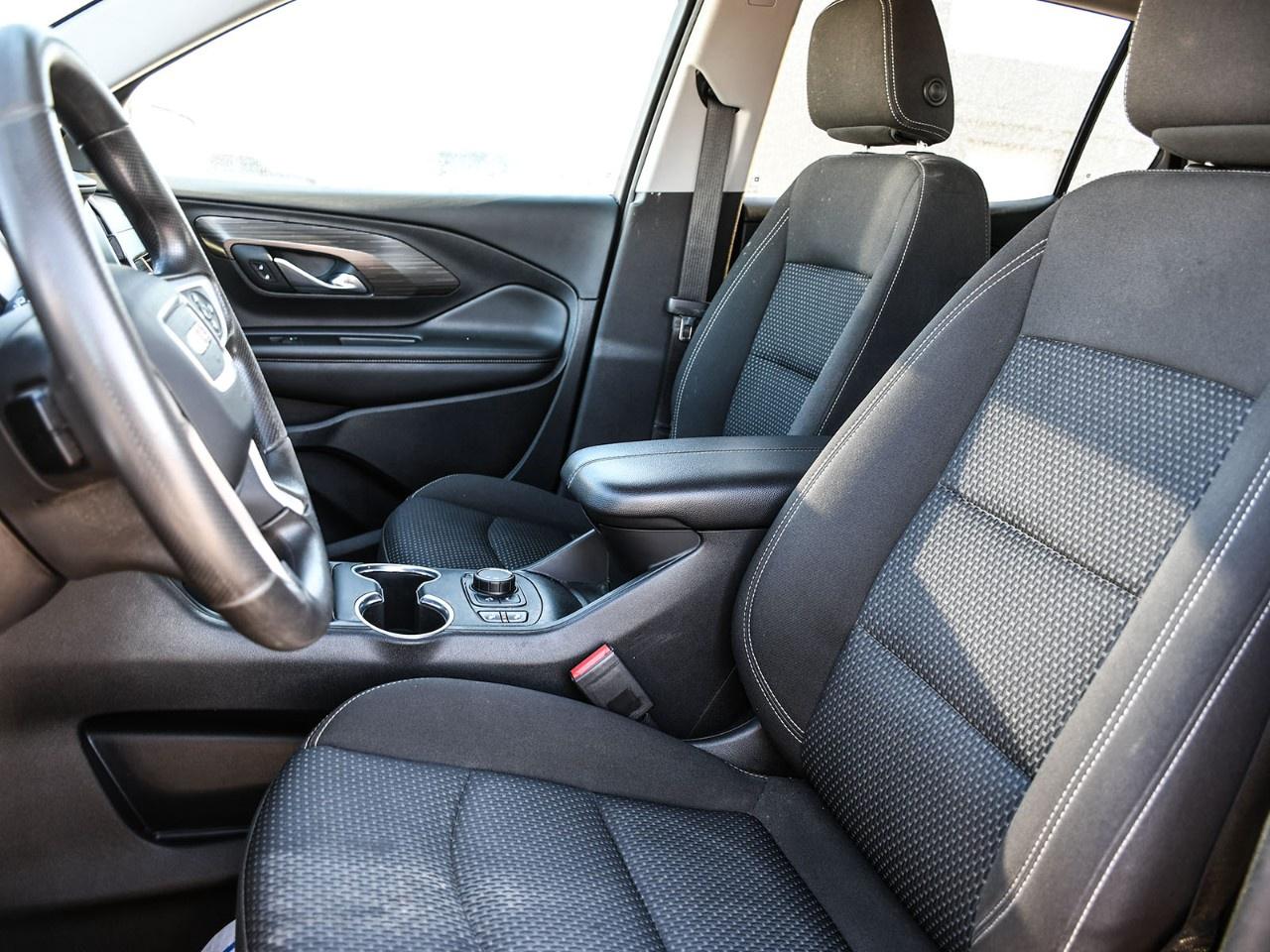 2022 GMC Terrain AWD SLE Photo