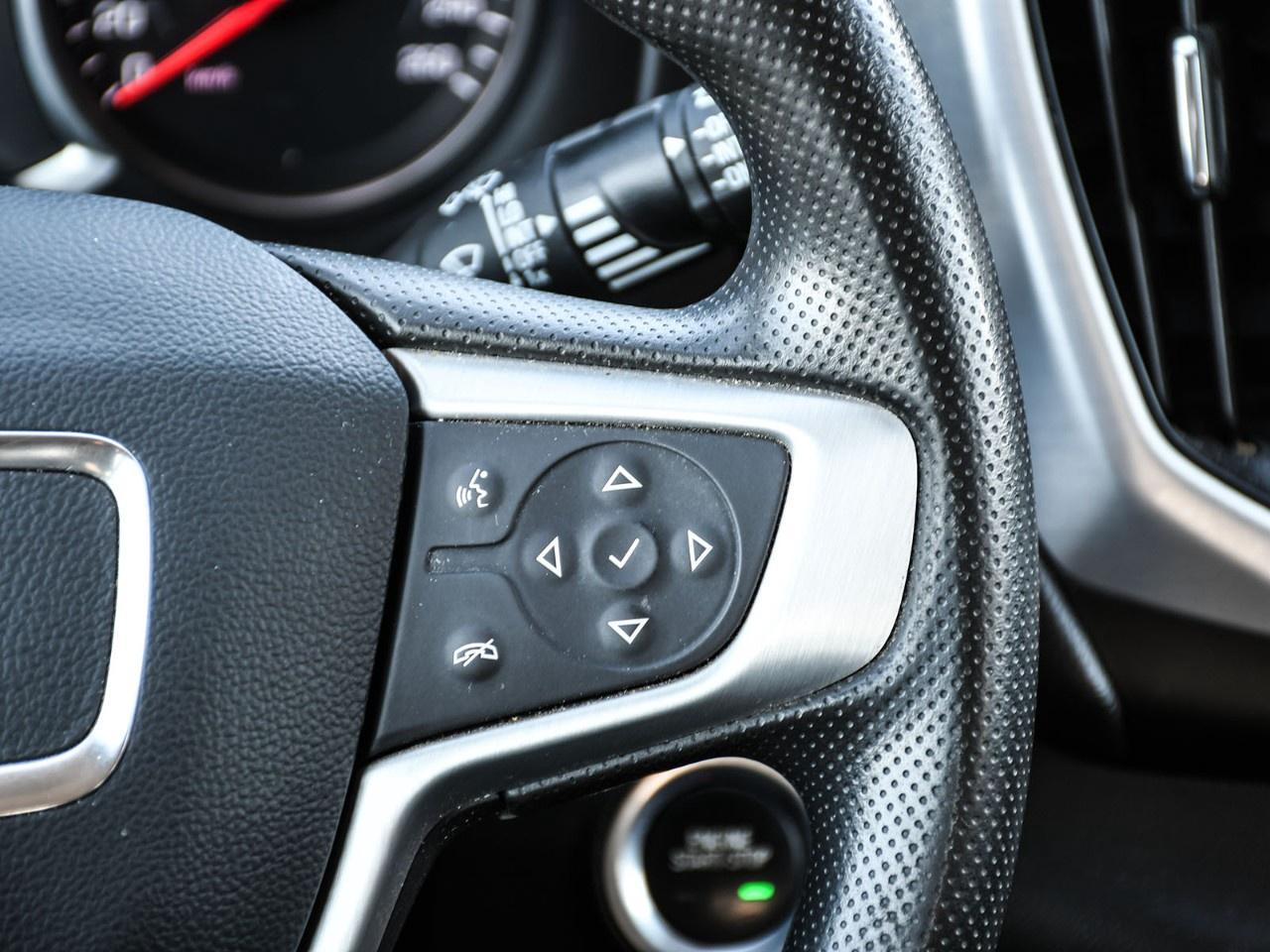 2022 GMC Terrain AWD SLE Photo