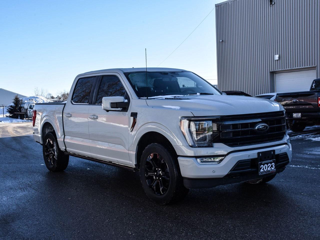 2023 Ford F-150 Lariat 4WD SuperCrew 5.5' Box Photo