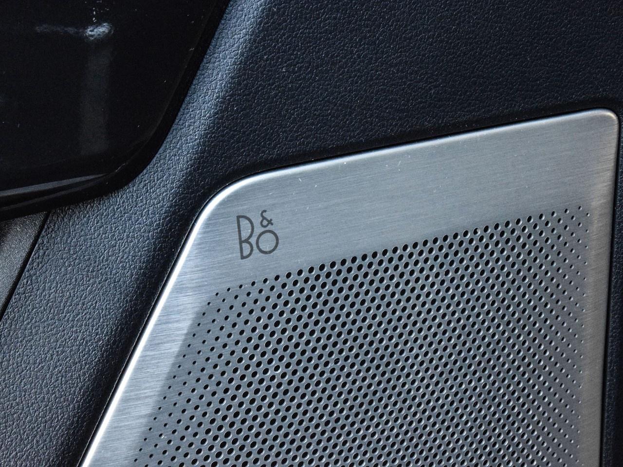 2023 Ford F-150 Lariat 4WD SuperCrew 5.5' Box Photo