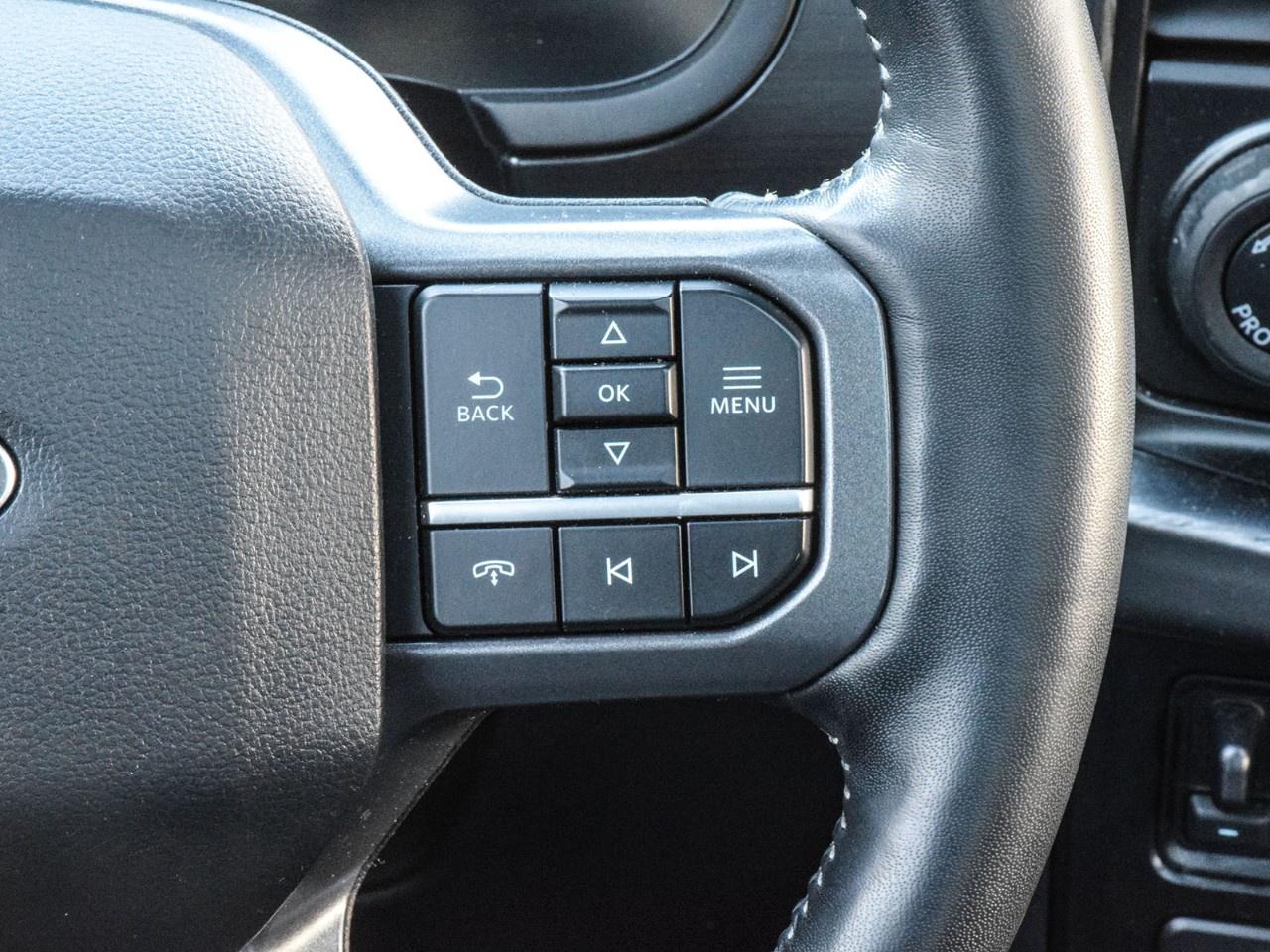 2023 Ford F-150 Lariat 4WD SuperCrew 5.5' Box Photo