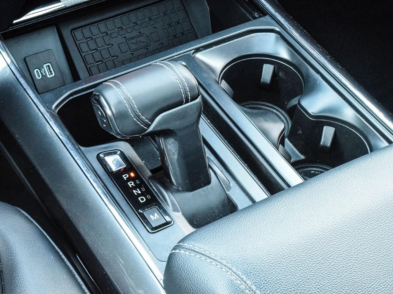 2023 Ford F-150 Lariat 4WD SuperCrew 5.5' Box Photo