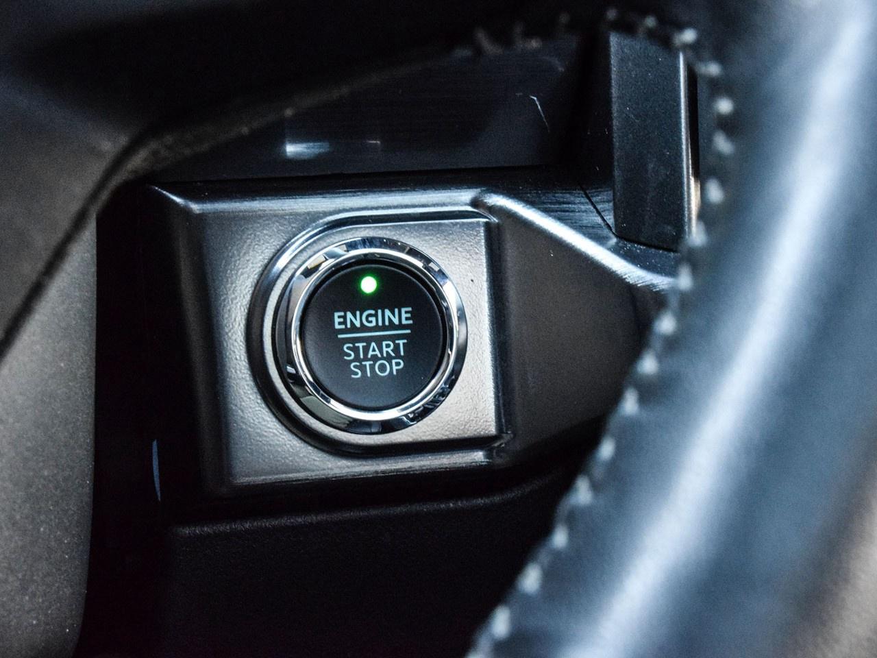 2023 Ford F-150 Lariat 4WD SuperCrew 5.5' Box Photo