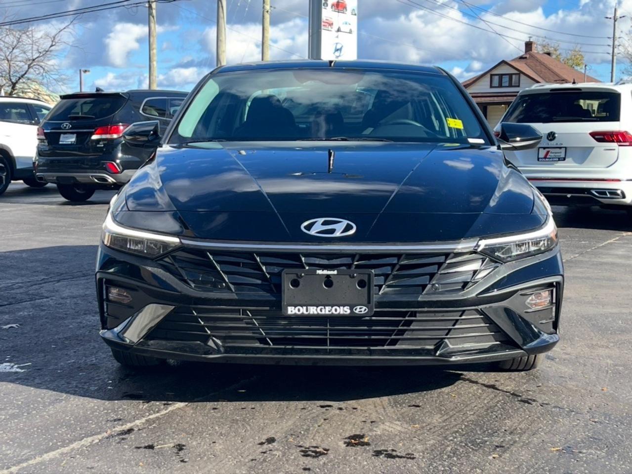 2026 Hyundai Elantra Essential IVT Photo