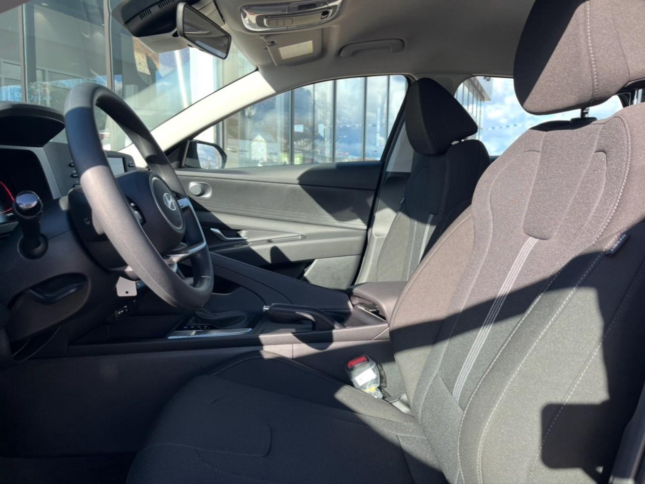 2026 Hyundai Elantra Essential IVT Photo