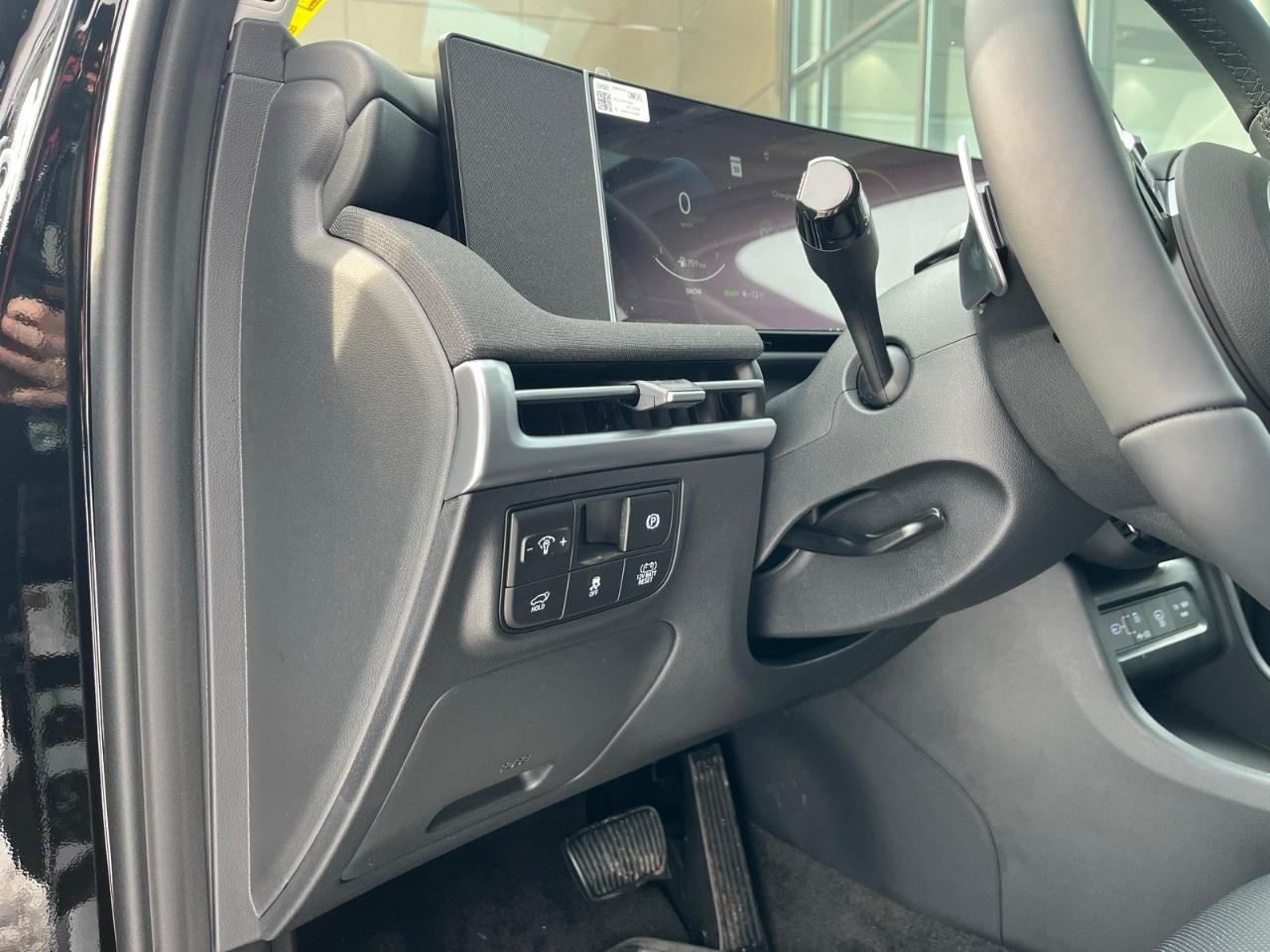 2026 Hyundai Tucson Hybrid Ultimate AWD Photo