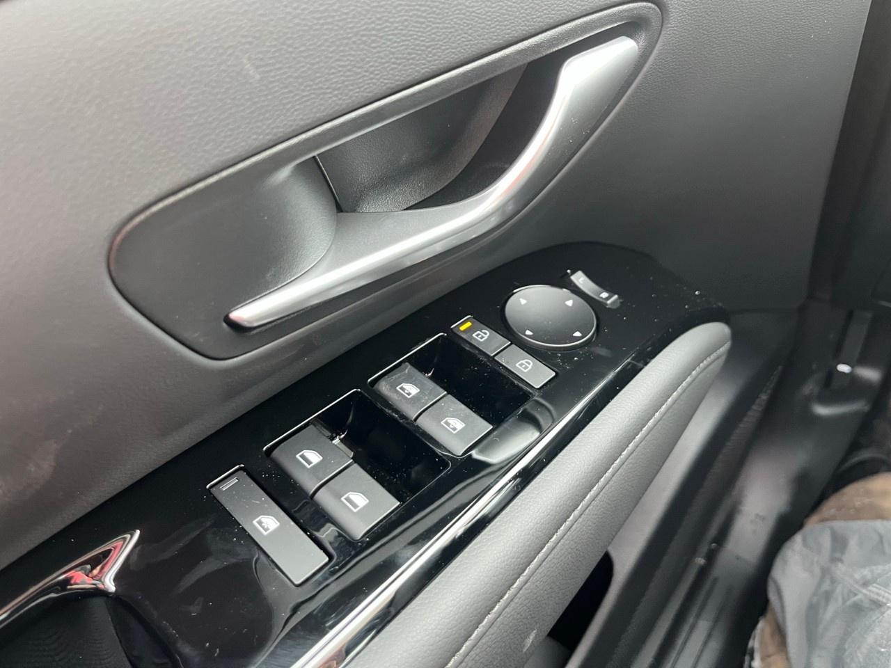 2026 Hyundai Tucson Hybrid Ultimate AWD Photo