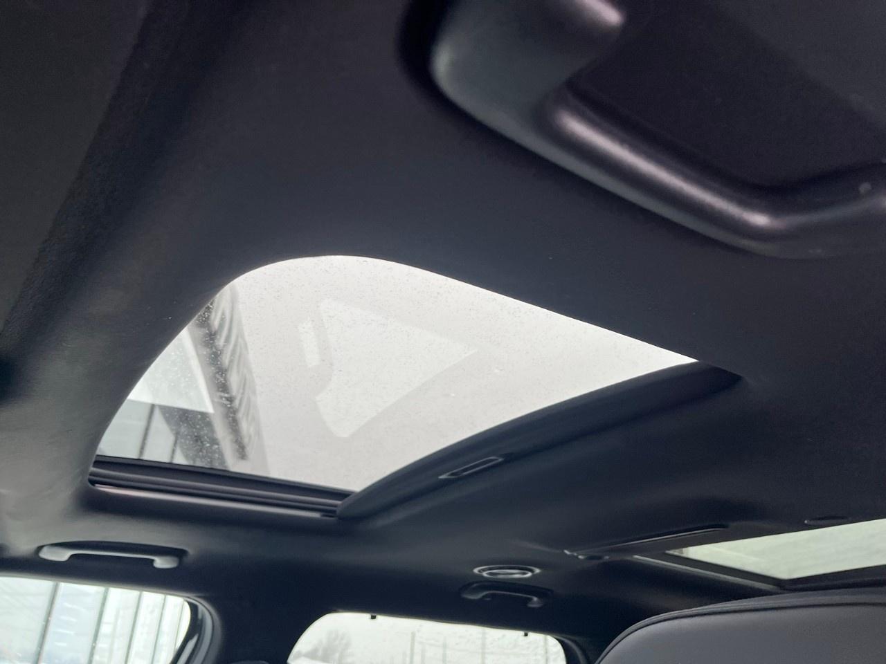 2026 Hyundai PALISADE Hybrid Ultimate Calligraphy AWD Photo