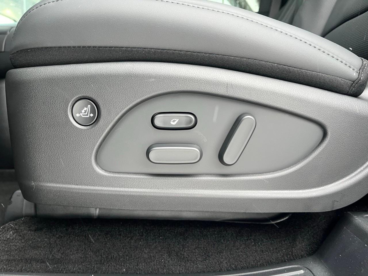 2026 Hyundai PALISADE Hybrid Ultimate Calligraphy AWD Photo