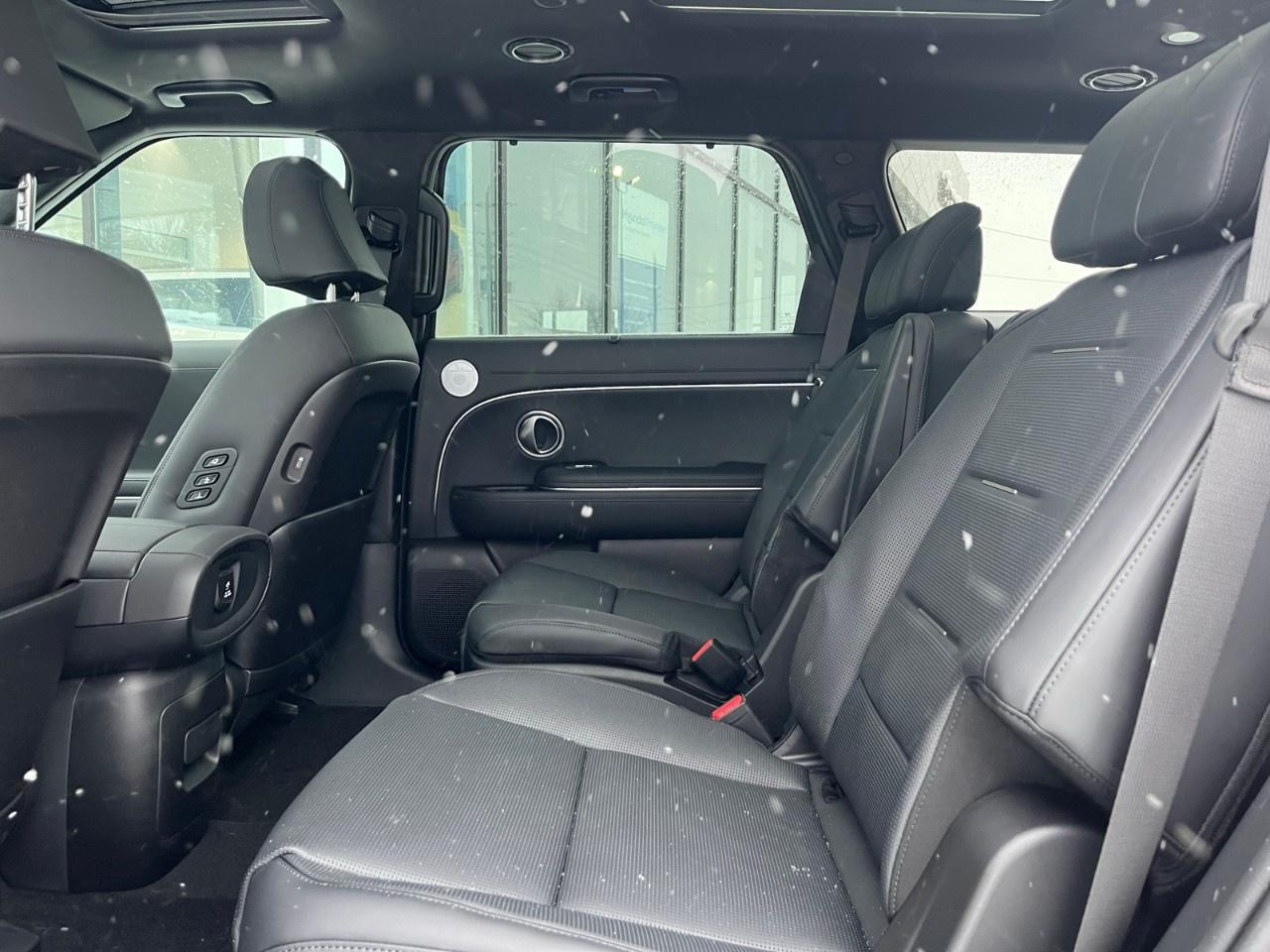 2026 Hyundai PALISADE Hybrid Ultimate Calligraphy AWD Photo