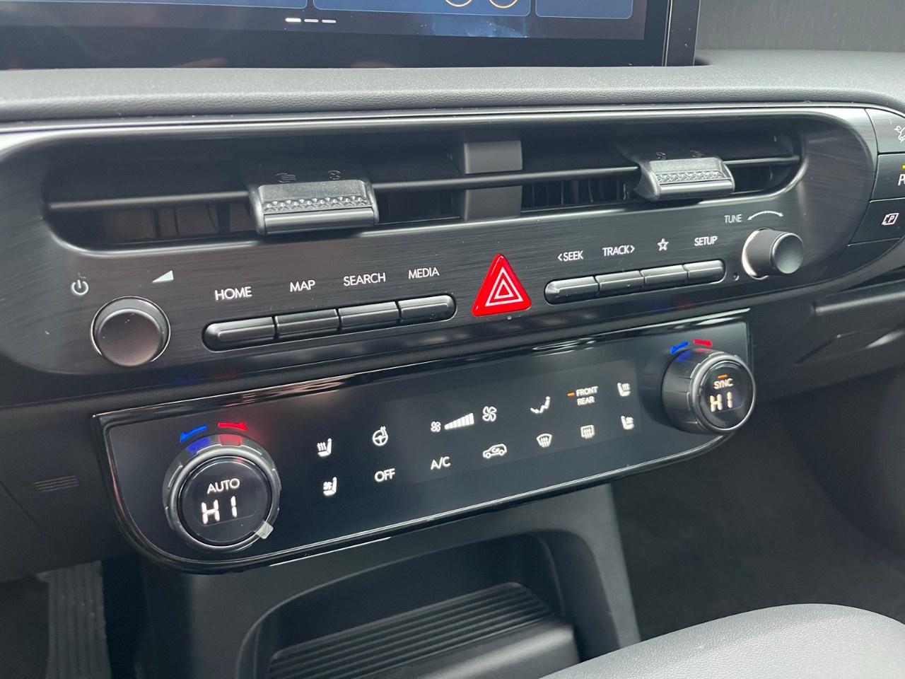 2026 Hyundai PALISADE XRT Pro AWD Photo