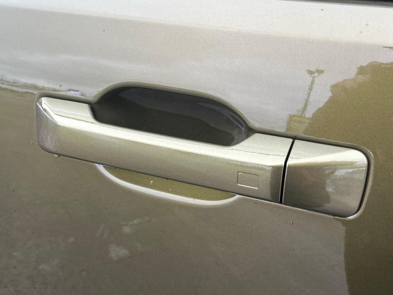 2026 Hyundai Santa Fe Hybrid Ultimate Calligraphy AWD Photo