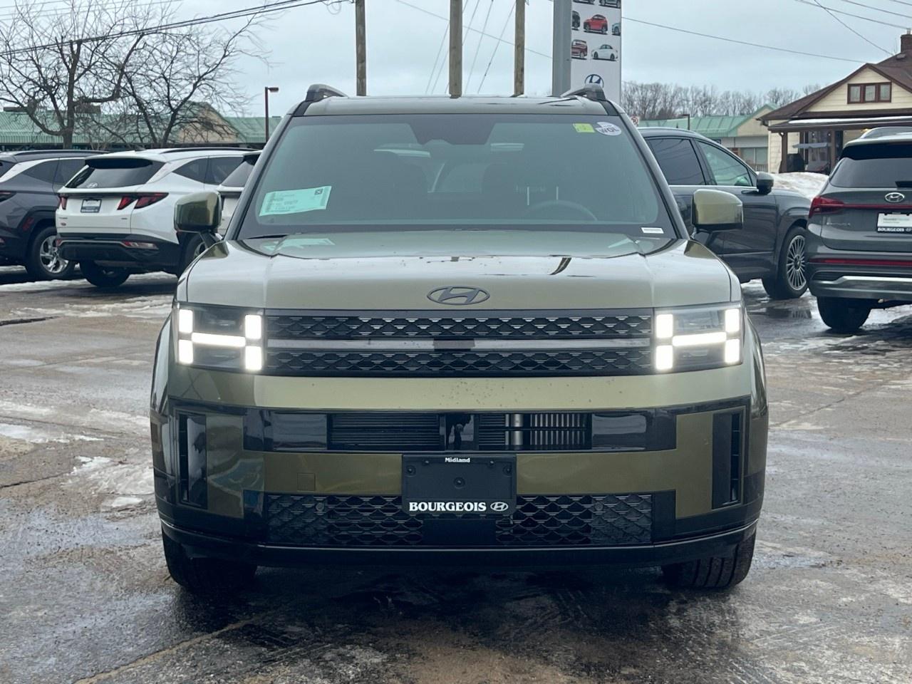 2026 Hyundai Santa Fe Hybrid Ultimate Calligraphy AWD Photo