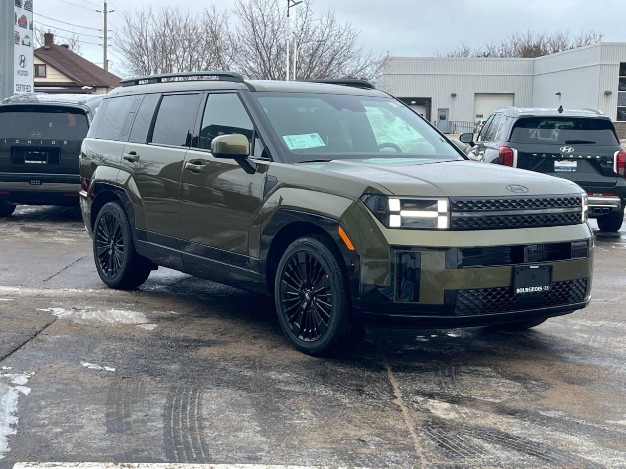 2026 Hyundai Santa Fe Hybrid Ultimate Calligraphy AWD Photo