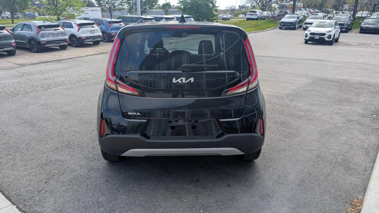 2024 Kia Soul EX IVT Photo