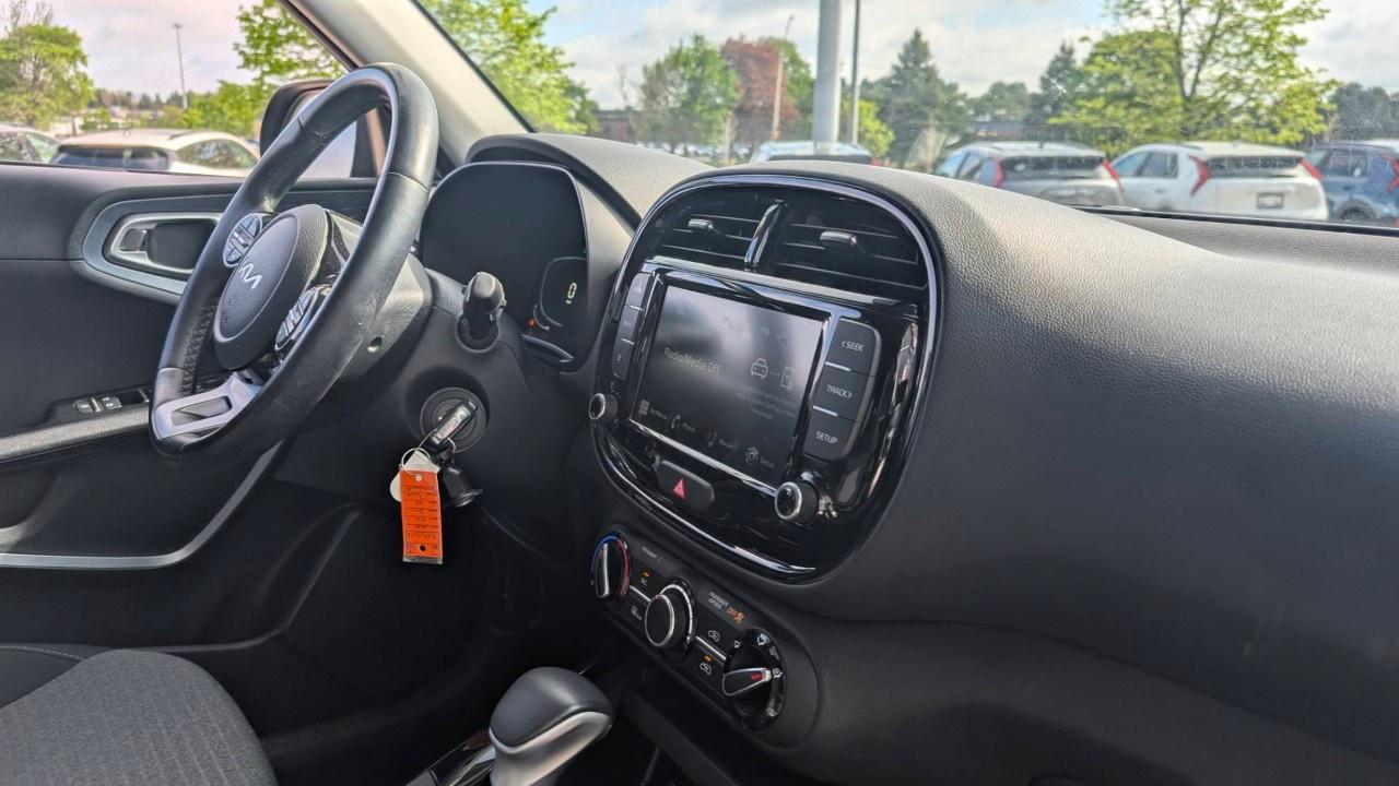 2024 Kia Soul EX IVT Photo