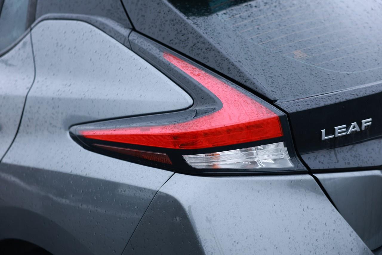 2018 Nissan Leaf SL Hatchback Photo