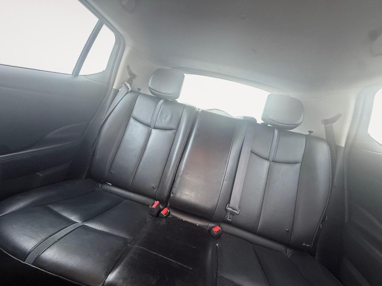 2018 Nissan Leaf SL Hatchback Photo