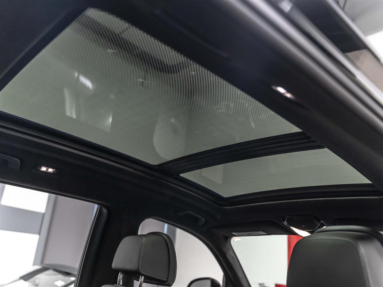 2020 BMW X7 $499 BI WEEKLY $5000 \ BI WEEKLY M50i|6 PASSENGER|M AERODYNAMICS|MASSAGE|INDIVIDUAL Photo