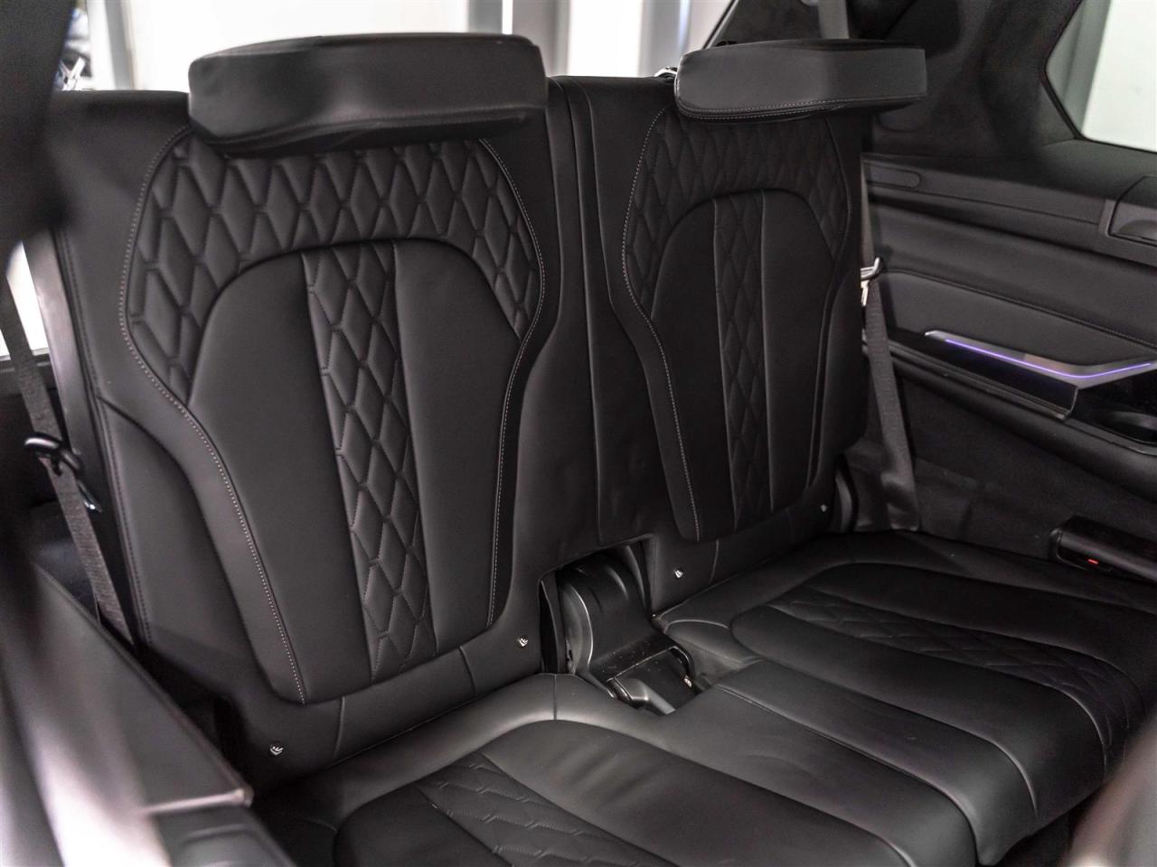 2020 BMW X7 $499 BI WEEKLY $5000 \ BI WEEKLY M50i|6 PASSENGER|M AERODYNAMICS|MASSAGE|INDIVIDUAL Photo