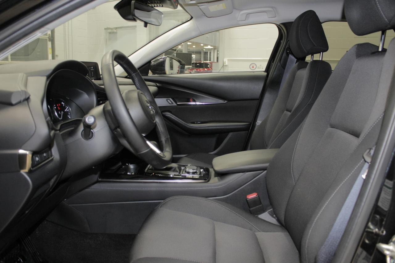 2025 Mazda CX-30 GS Photo