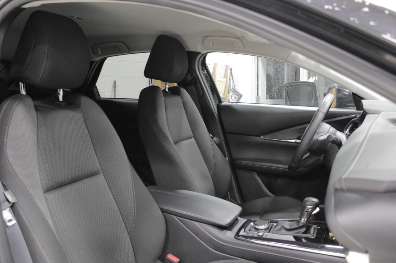 2025 Mazda CX-30 GS Photo