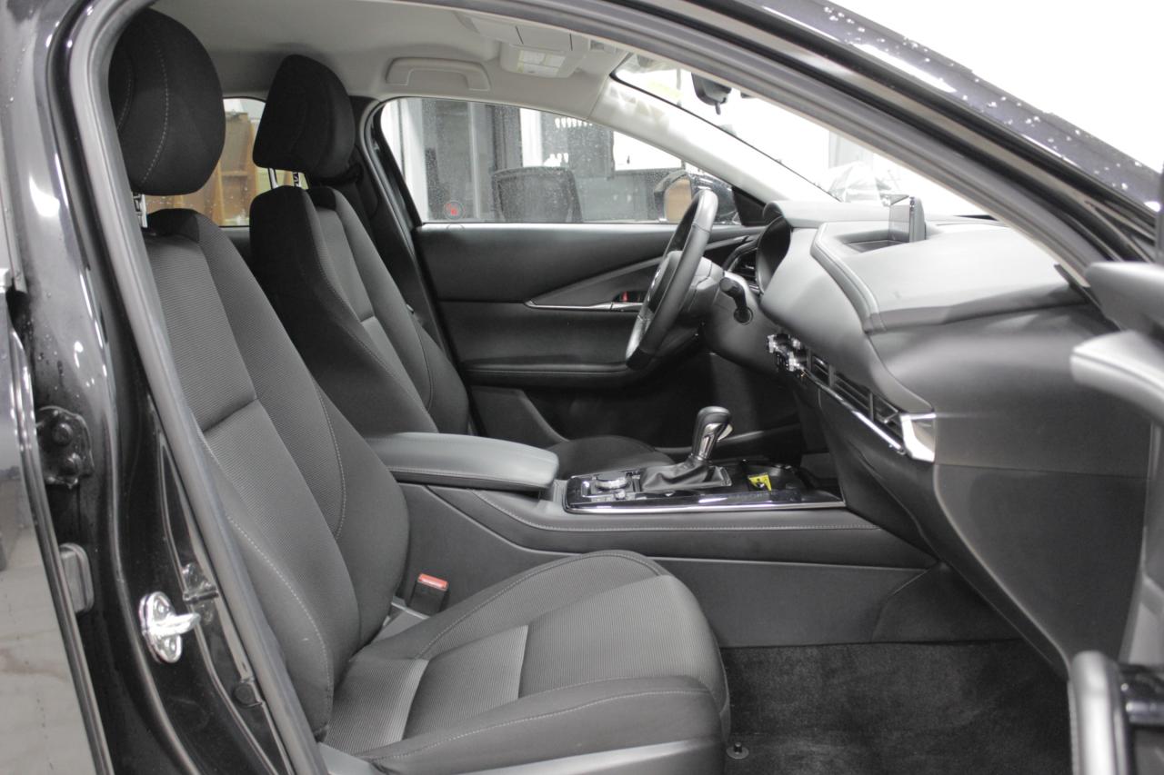 2025 Mazda CX-30 GS Photo