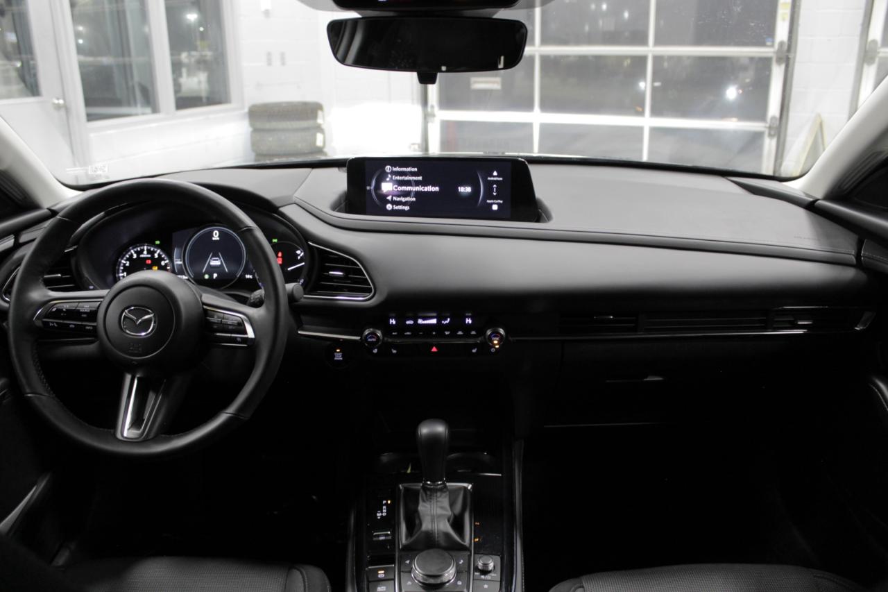 2025 Mazda CX-30 GS Photo