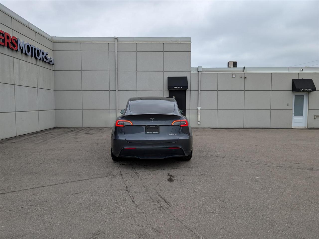 2022 Tesla Model Y PERFORMANCE AWD - WHITE INTERIOR - DUAL MOTOR Photo
