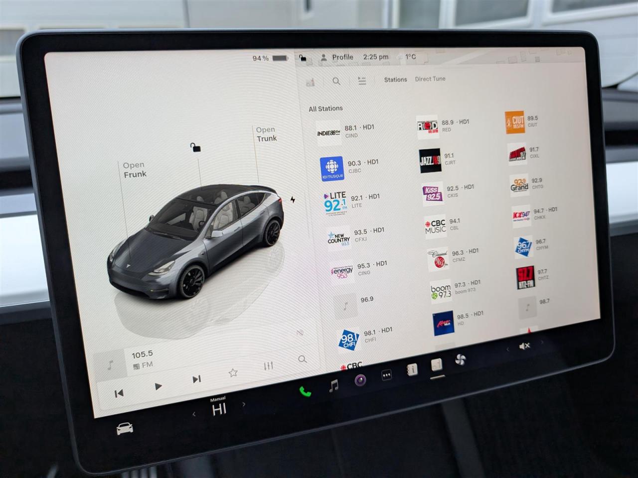 2022 Tesla Model Y PERFORMANCE AWD - WHITE INTERIOR - DUAL MOTOR Photo