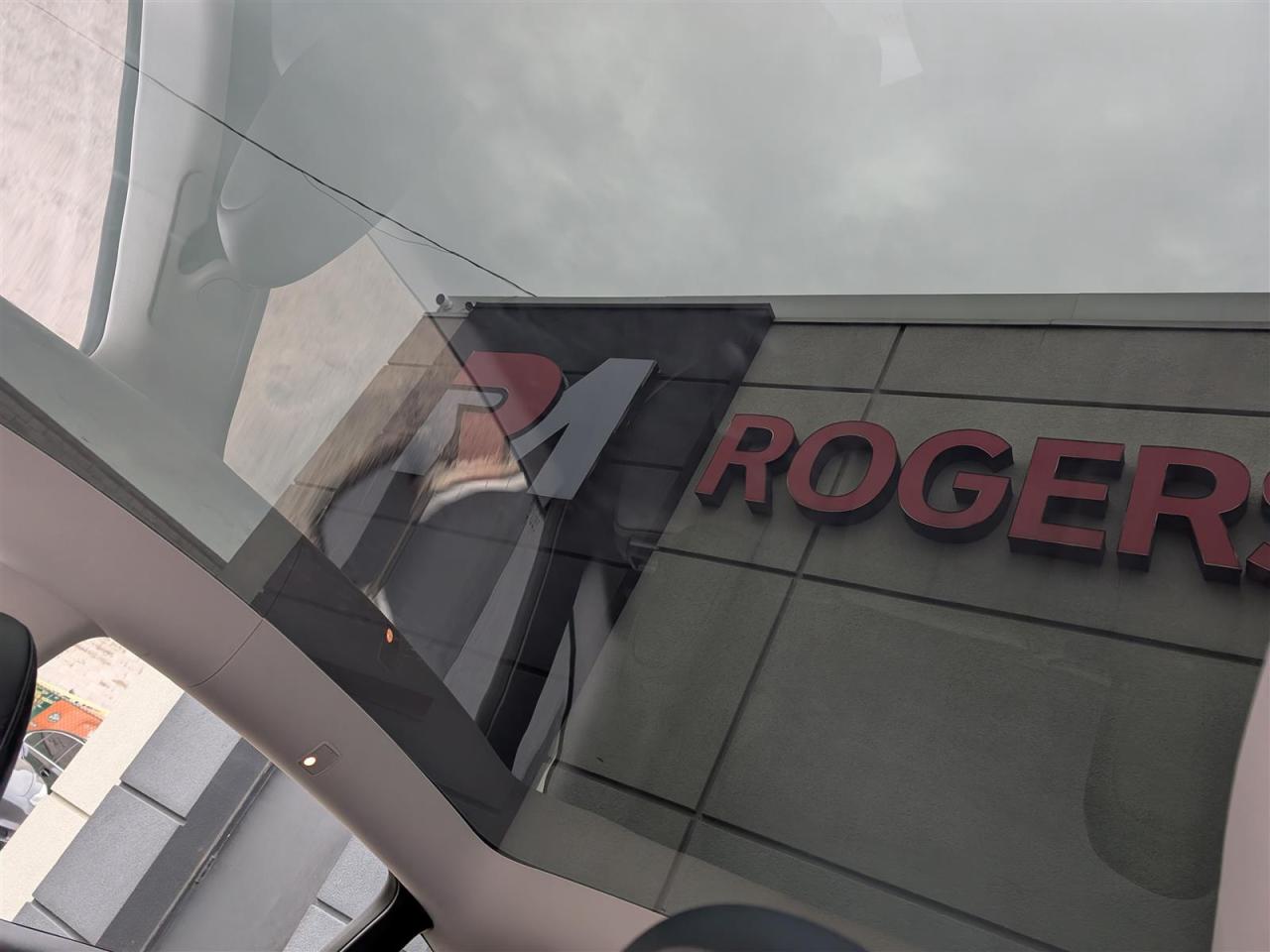 2023 Tesla Model Y STANDARD