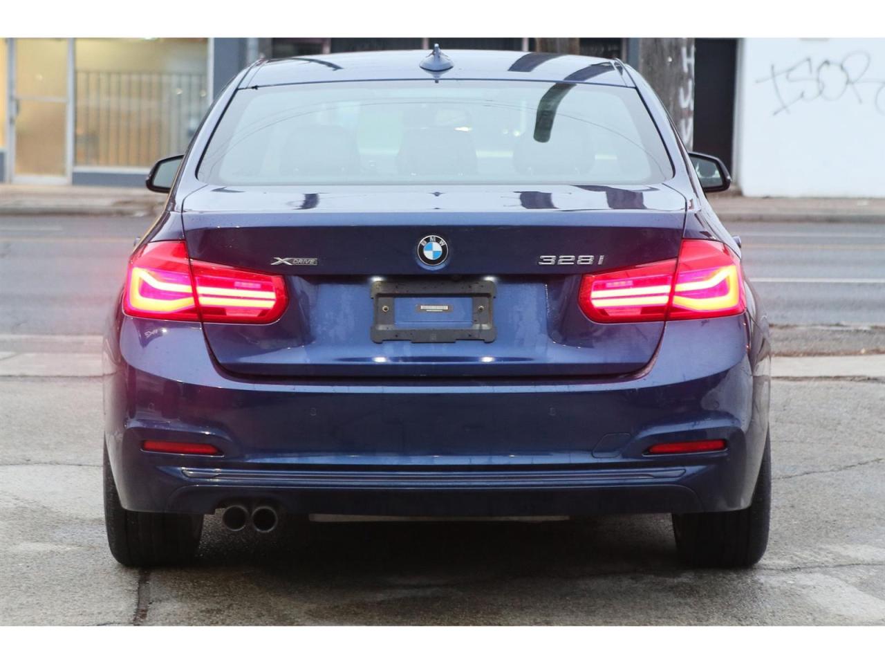 2016 BMW 328xi 328i xDrive Sedan | Premium package | Navigation | Photo