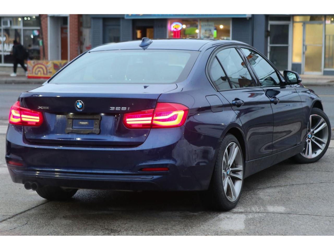 2016 BMW 328xi 328i xDrive Sedan | Premium package | Navigation | Photo