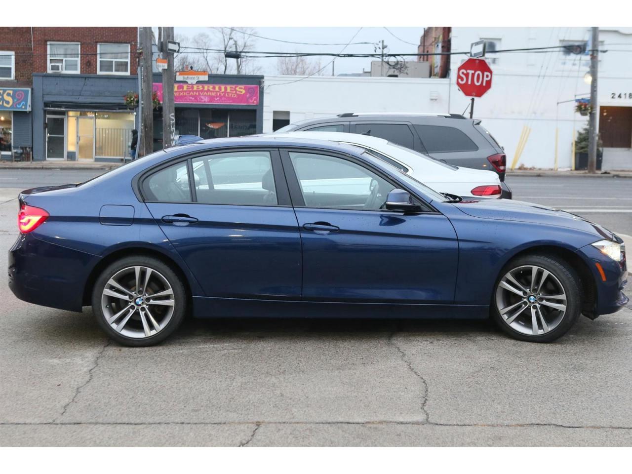 2016 BMW 328xi 328i xDrive Sedan | Premium package | Navigation | Photo