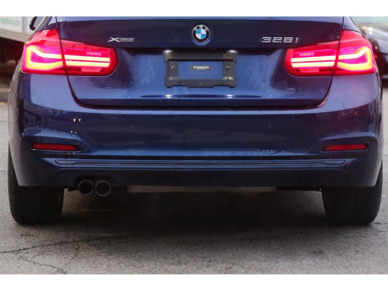 2016 BMW 328xi 328i xDrive Sedan | Premium package | Navigation | Photo