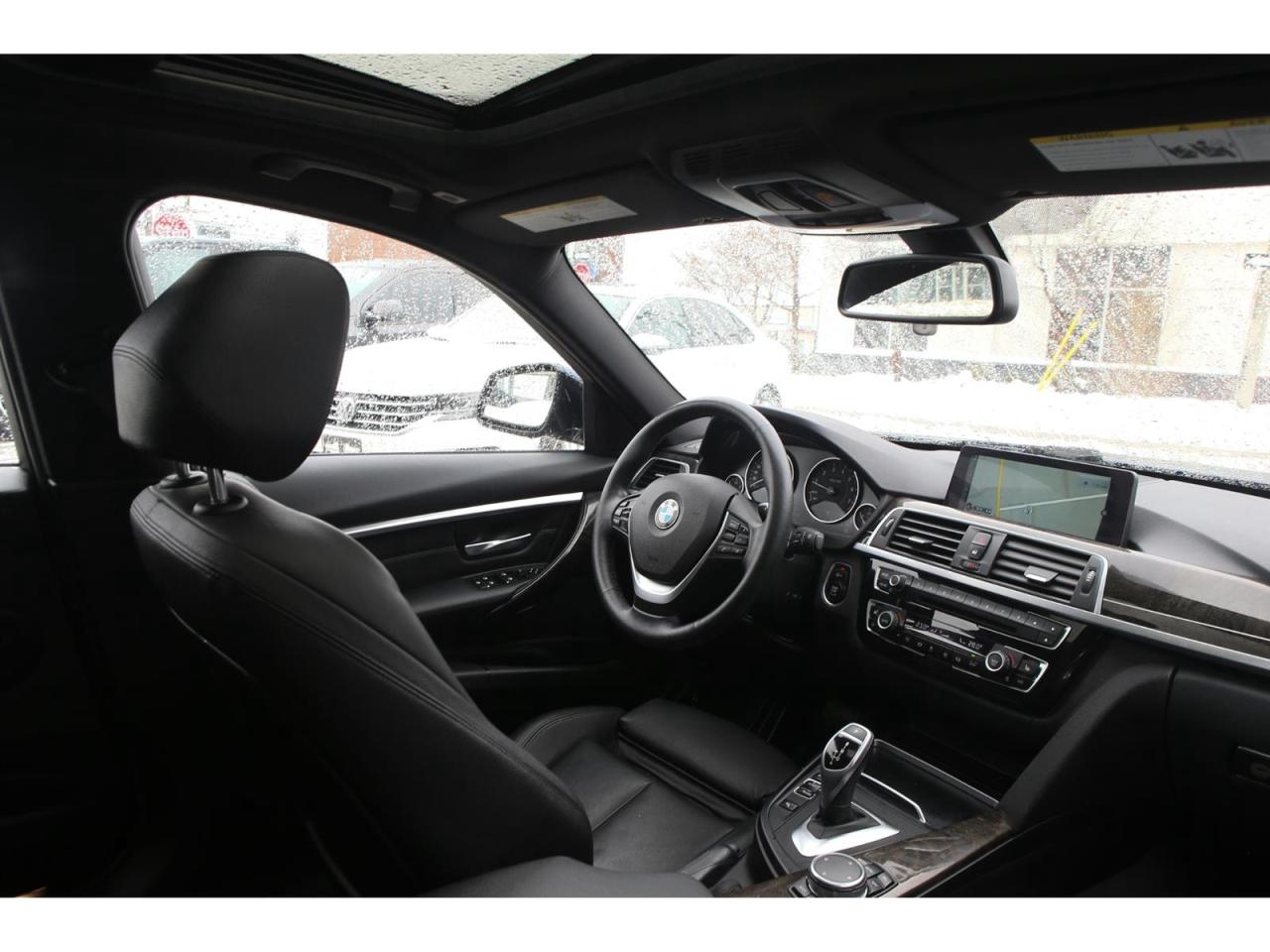 2016 BMW 328xi 328i xDrive Sedan | Premium package | Navigation | Photo