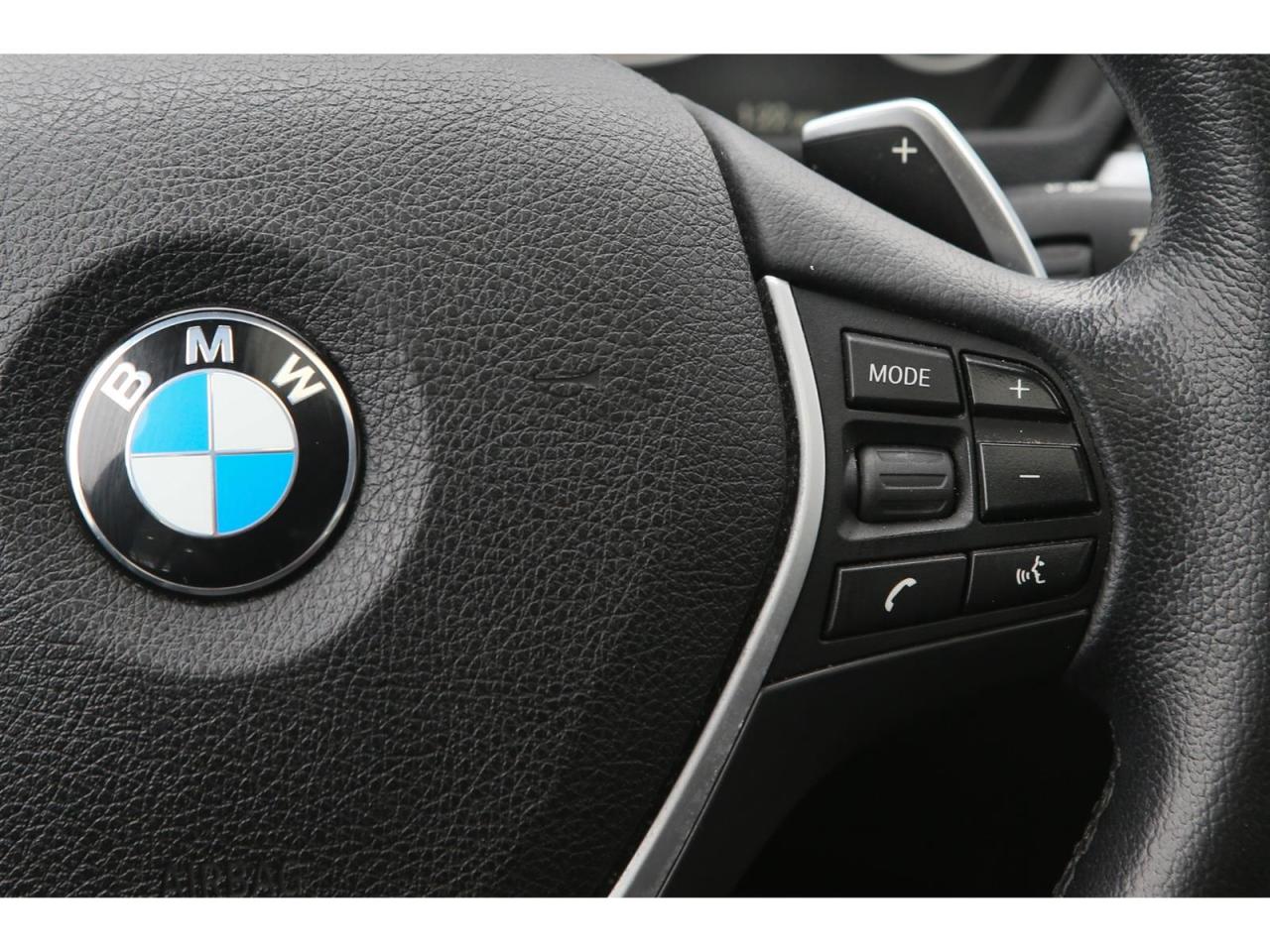 2016 BMW 328xi 328i xDrive Sedan | Premium package | Navigation | Photo