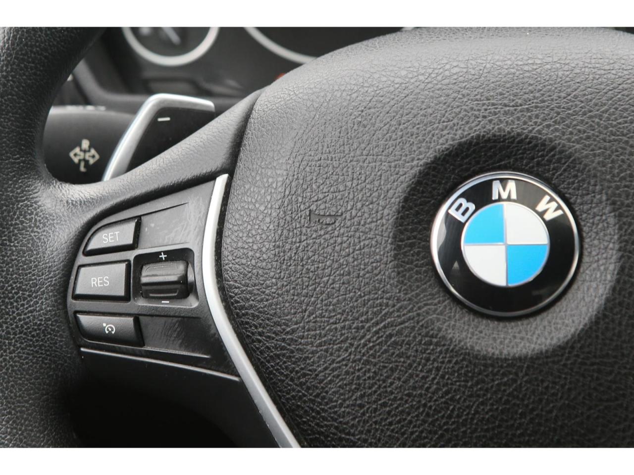 2016 BMW 328xi 328i xDrive Sedan | Premium package | Navigation | Photo