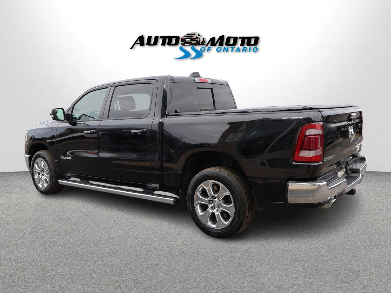 2019 RAM 1500 BIG HORN HEMI 4WD CERTIFIED *ACCIDENT FREE*DODGE MAINTAIN* CAMERA NAV BLUETOOTH HEATED SEATS CRUISE ALLOYS Photo3