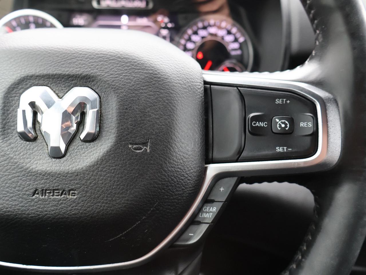 2019 RAM 1500 BIG HORN HEMI 4WD CERTIFIED *ACCIDENT FREE*DODGE MAINTAIN* CAMERA NAV BLUETOOTH HEATED SEATS CRUISE ALLOYS Photo