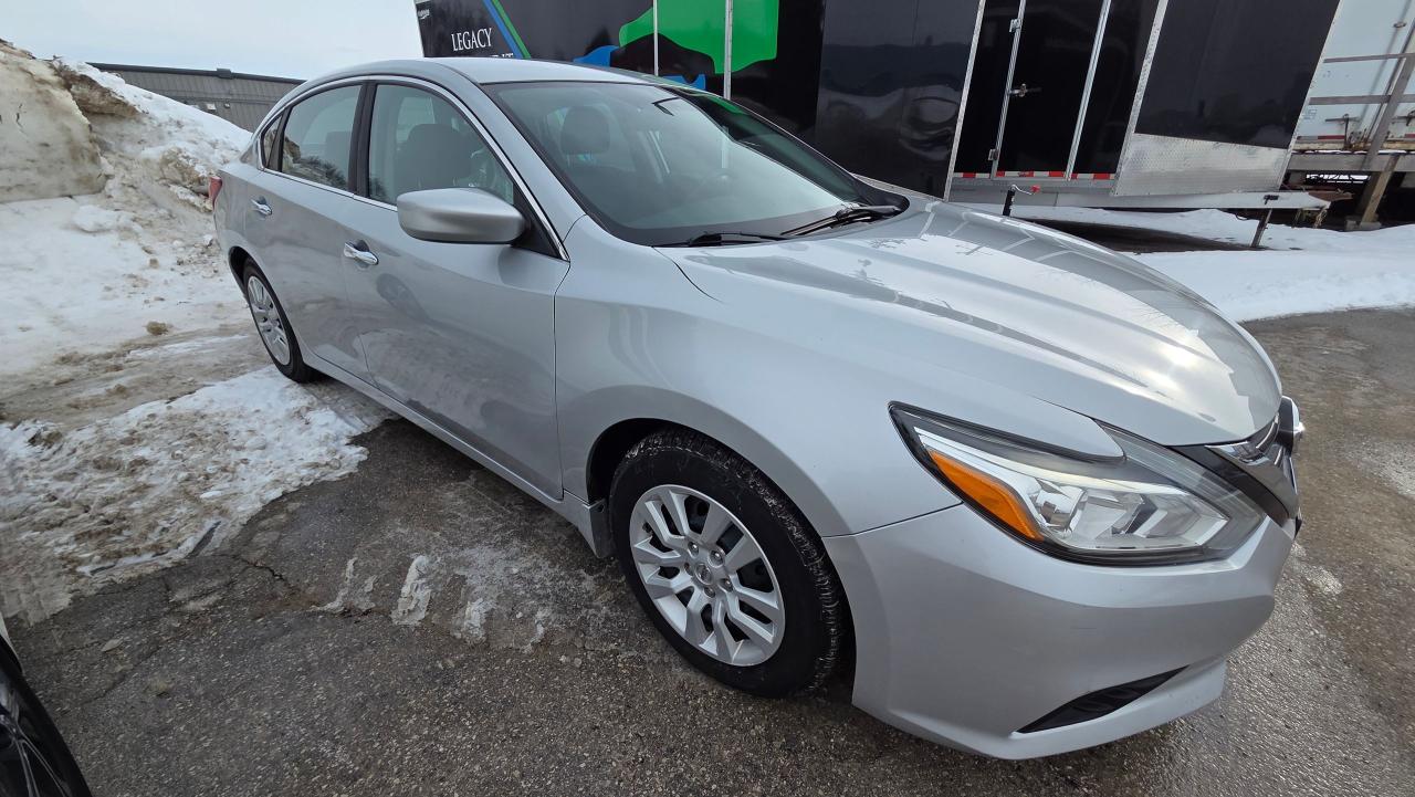 2017 Nissan Altima 2.5 S Photo