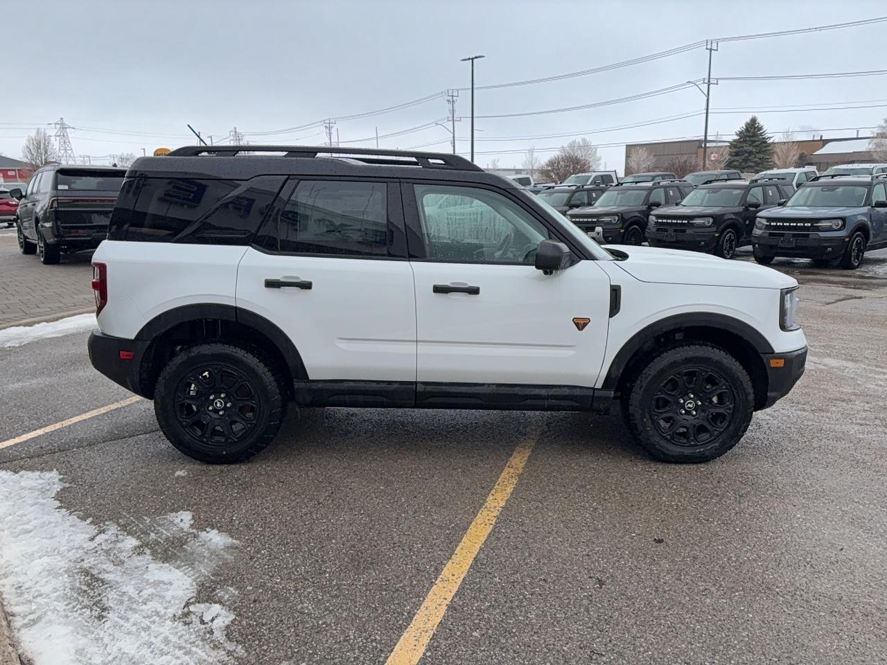 2025 Ford Bronco Sport BADLANDS, MOONROOF, NAVIGATION, TERRAIN MANAGEMENT Photo