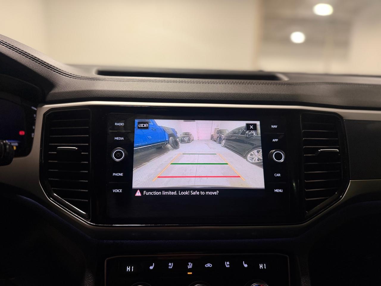 2022 Volkswagen Atlas EXECLINE Photo