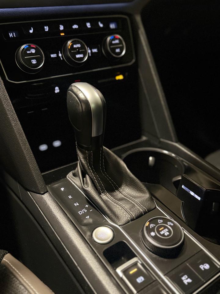 2022 Volkswagen Atlas EXECLINE Photo